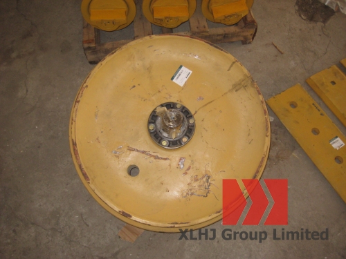Направляющее колесо для бульдозера SHANTUI SD16